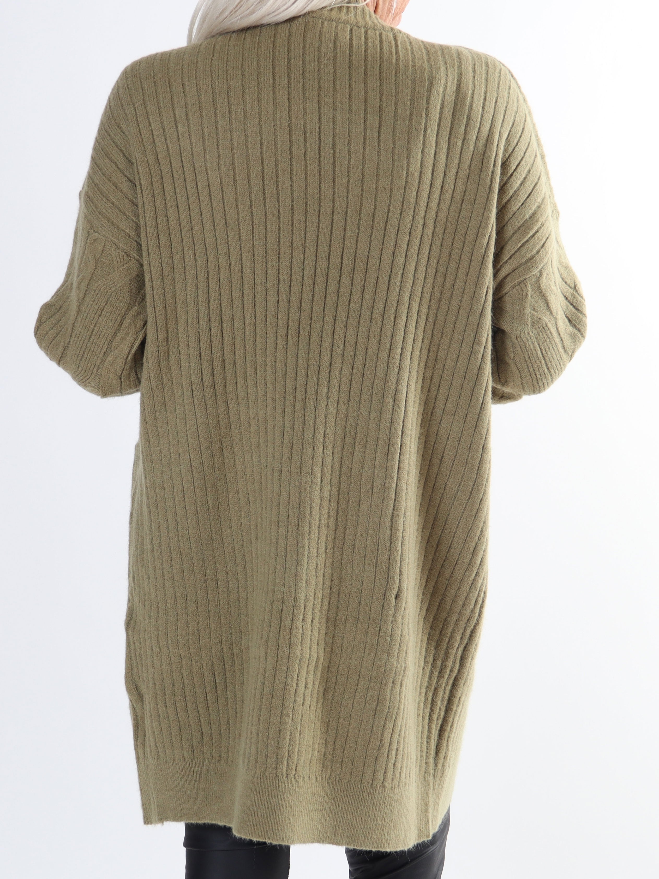 Valeria - Skön och tjock plus size stickad kofta med fickor